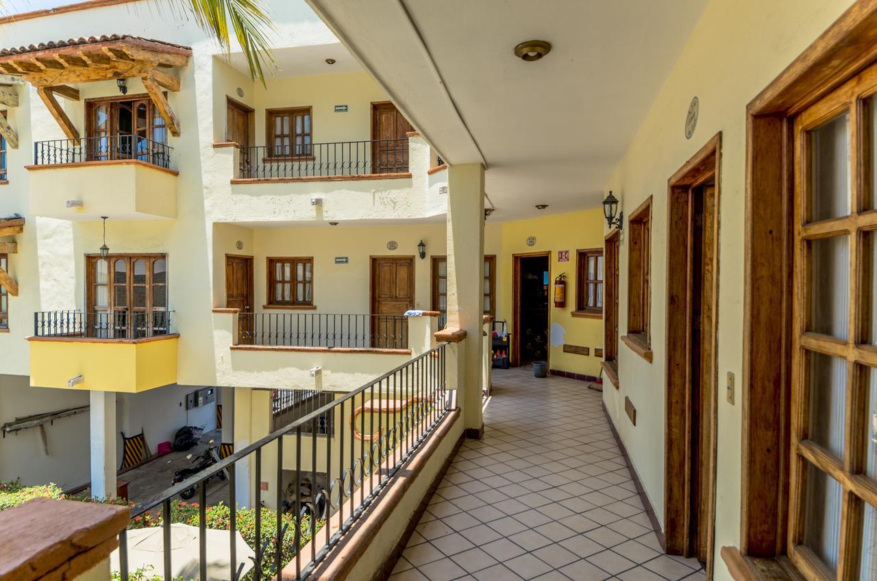 Bungalow Estancia San Carlos Vallarta ปูแอร์โตบาญาร์ตา ภายนอก รูปภาพ