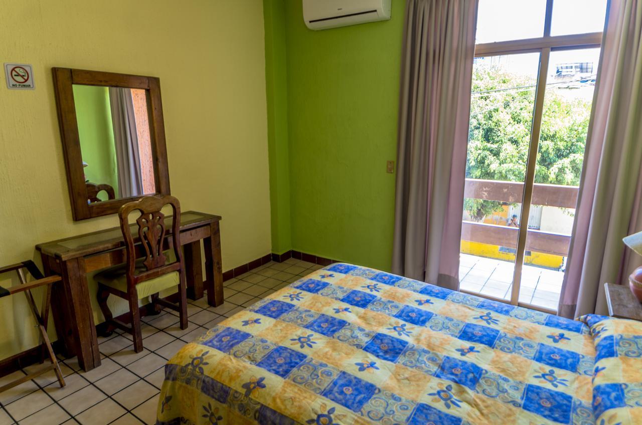 Bungalow Estancia San Carlos Vallarta ปูแอร์โตบาญาร์ตา ภายนอก รูปภาพ