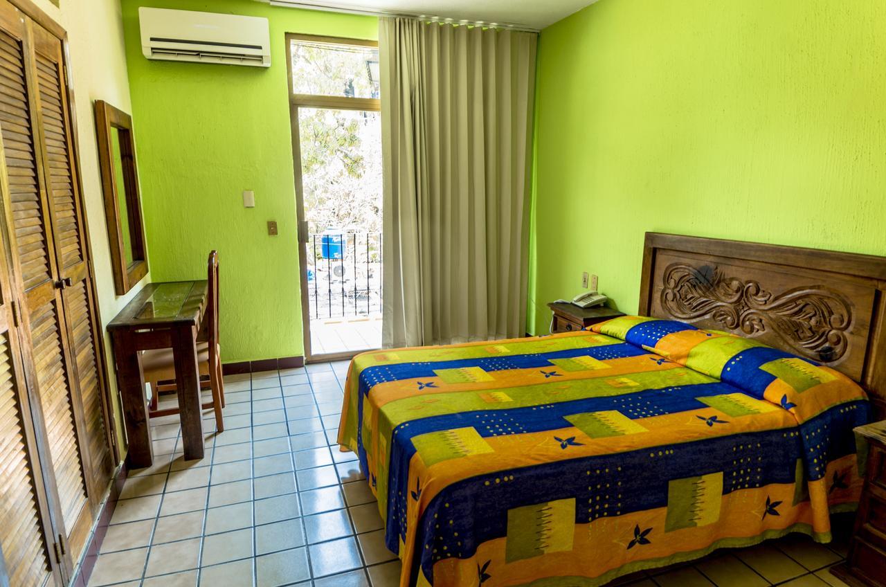Bungalow Estancia San Carlos Vallarta ปูแอร์โตบาญาร์ตา ภายนอก รูปภาพ